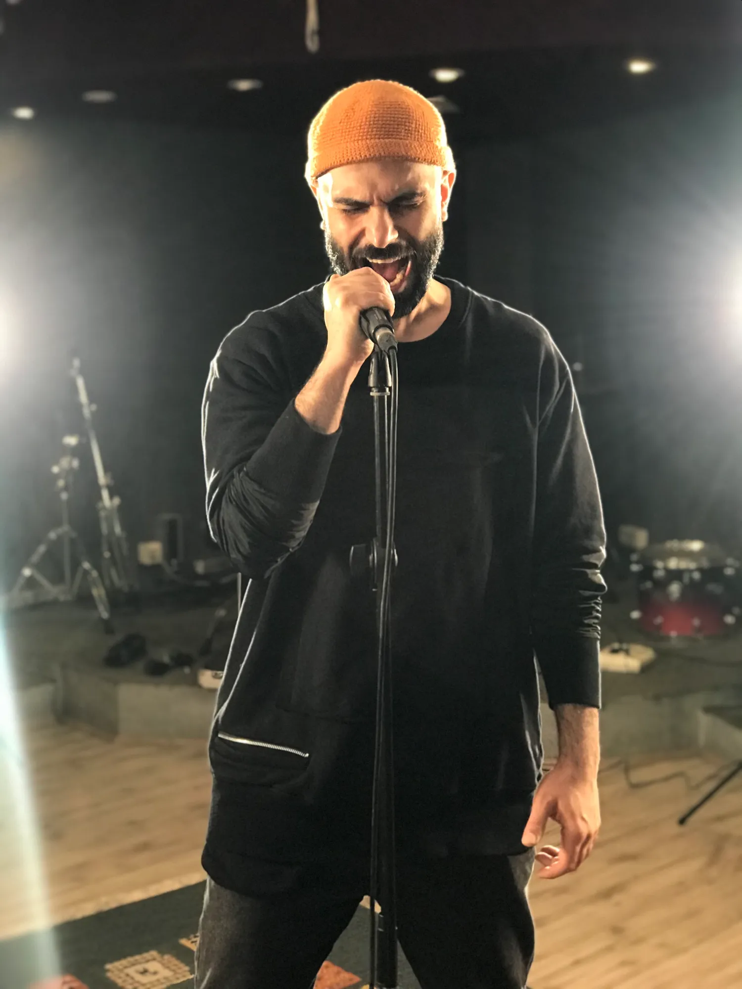 محمد بیباک، خوانندگی در استودیو